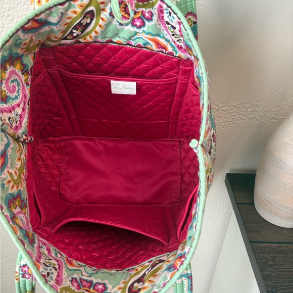 Like new - Picture 3 of 4